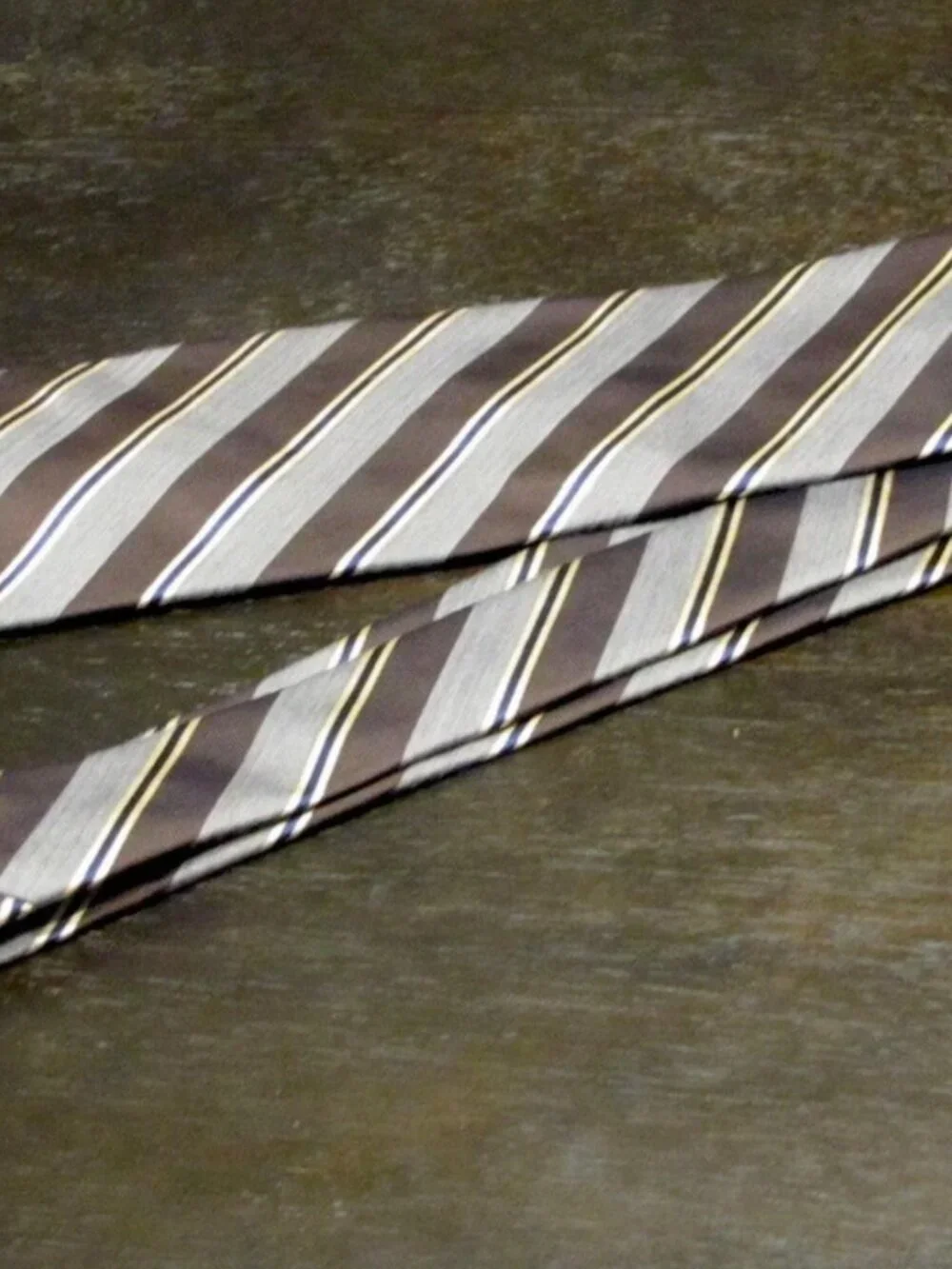Tommy Hilfiger Men's Silk Tie Gray Striped Brown Blue White